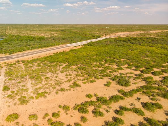 CIELITO LINDO BLVD PRIME DEVELOPMENT: CIELITO LINDO BLVD, Laredo, TX 78046